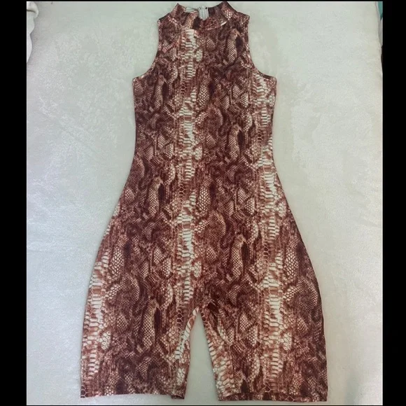 Shein size: small color: brown snake print - Picture 1 of 1